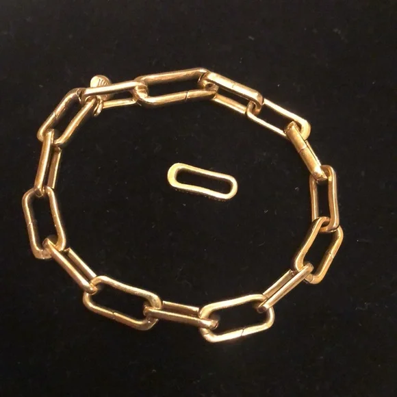 Monica Vinader Alta Capture Charm Bracelet - Picture 5 of 7